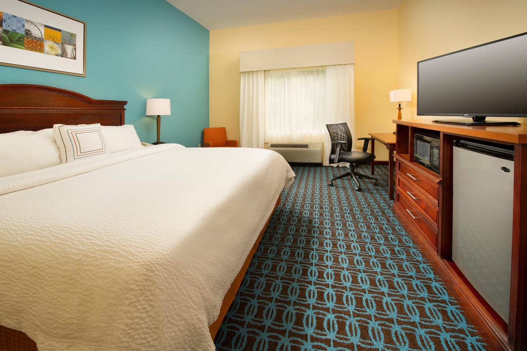 Fairfield Inn & Suites By Marriott Marshall Eksteriør bilde